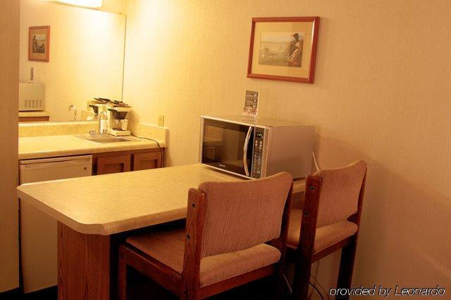 Seasons Inn And Suites Fort Smith Eksteriør billede