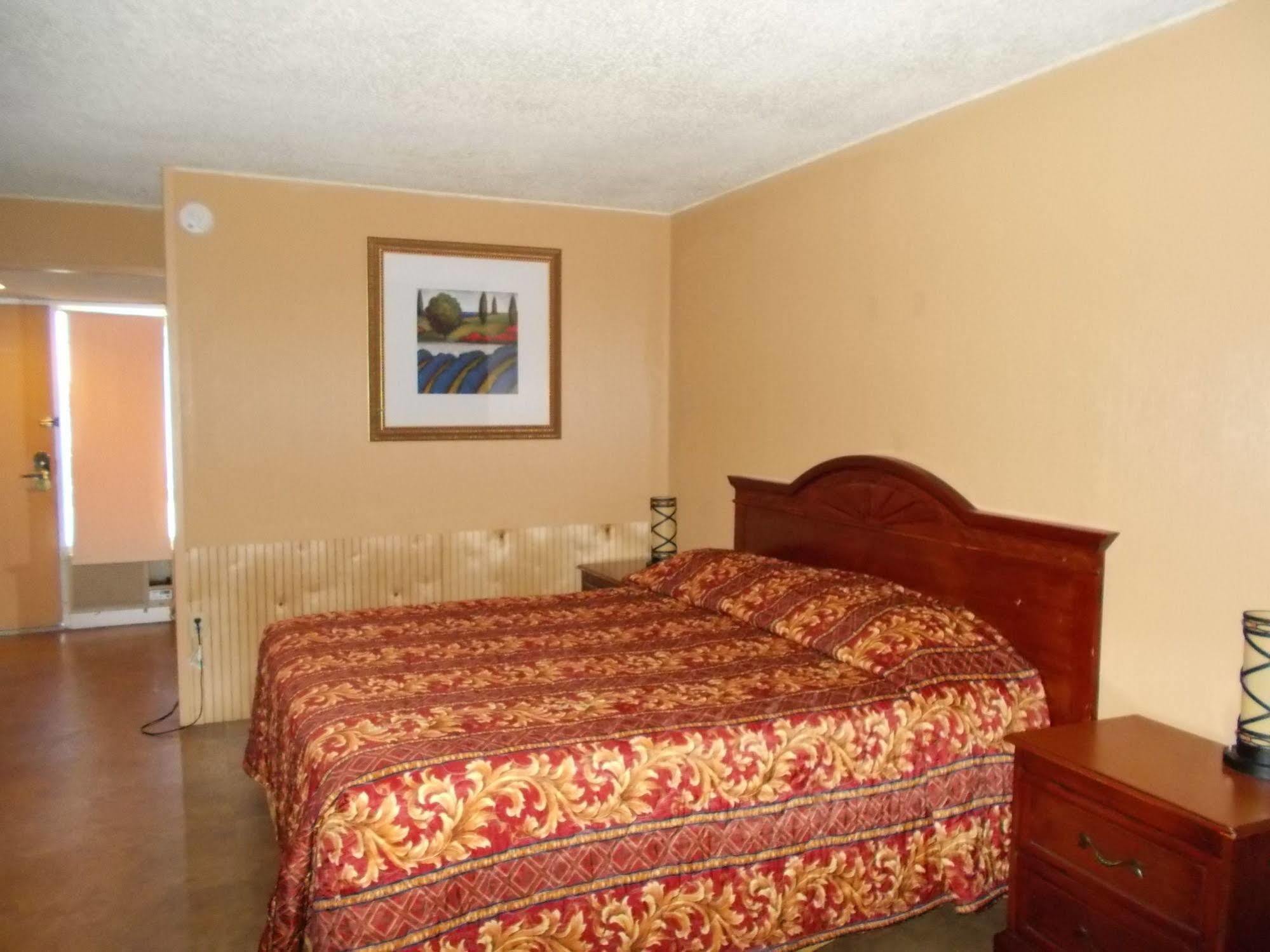Seasons Inn And Suites Fort Smith Eksteriør billede