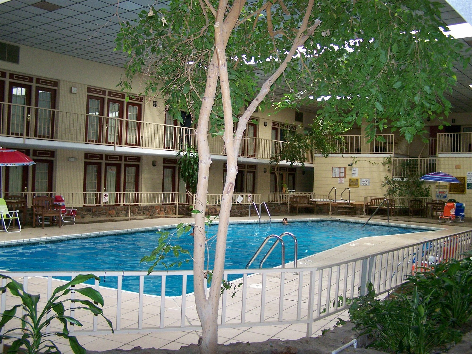 Seasons Inn And Suites Fort Smith Eksteriør billede